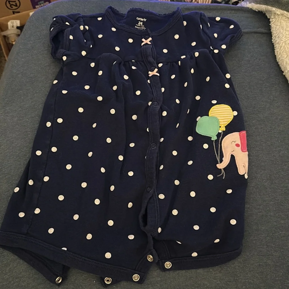 Toddler girls 24m - 2T clothing - 40 pieces - Picture 10 of 16